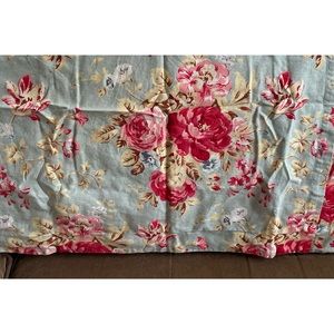 Pottery Barn Vintage Floral Standard Shams (Matching Pair) Linen/Cotton Blend